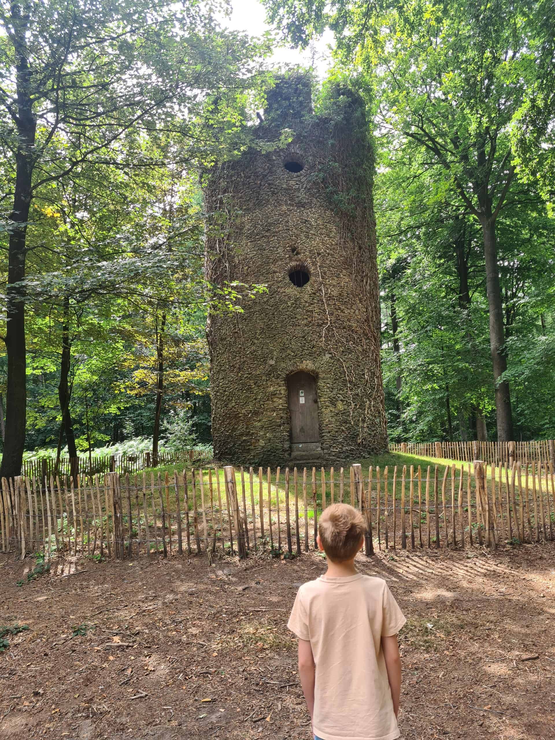 Geuzentoren in het Muziekbos