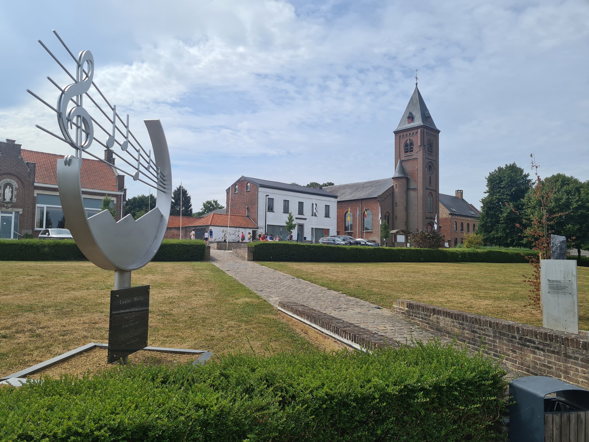 Kerkplein Louise-Marie